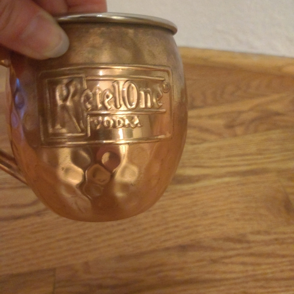 Kettle One Vodka "Celebrating 325 Years" Hammered Copper Mug EXCELLENT!